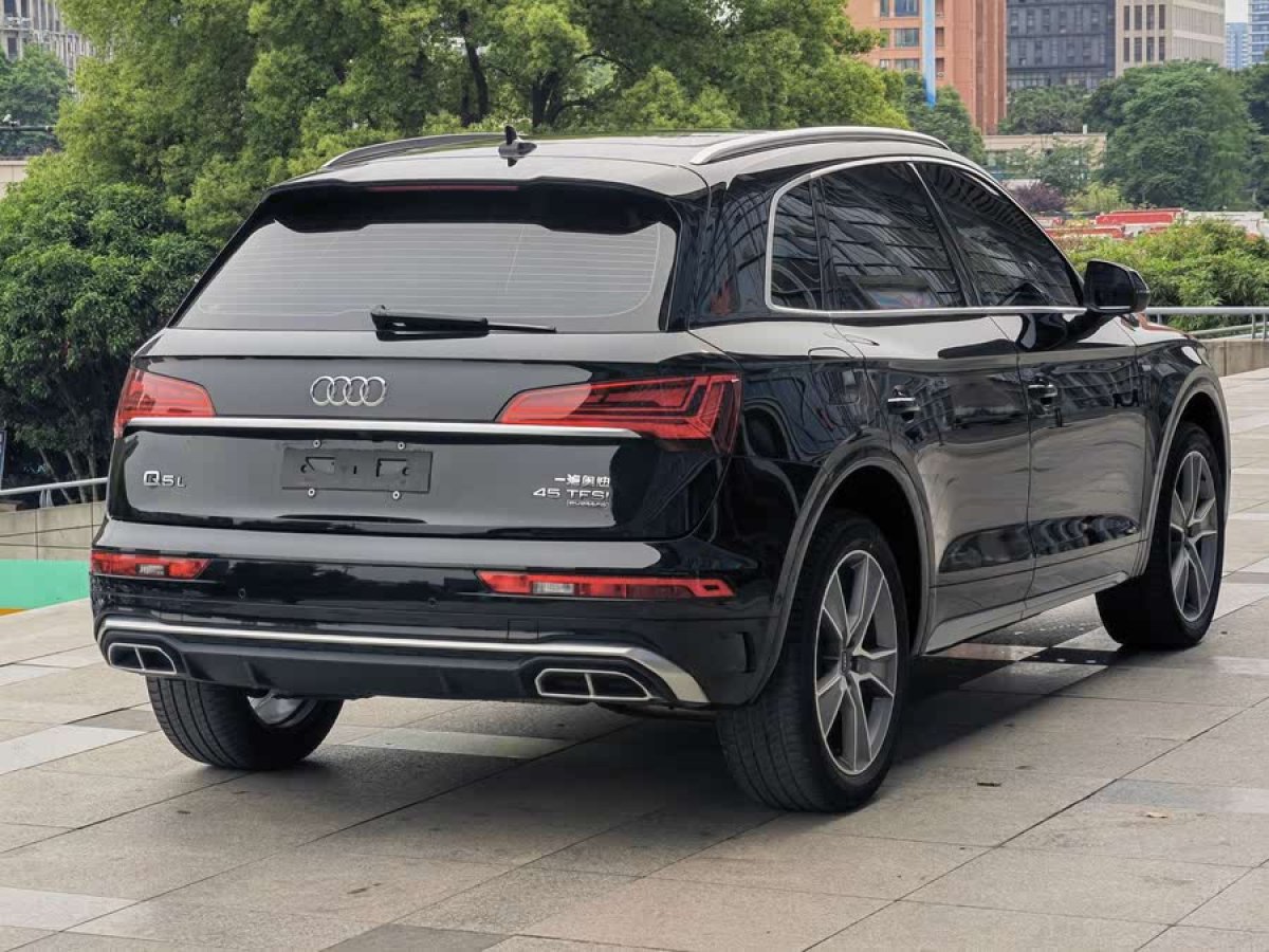 奧迪 奧迪Q5L  2021款 45 TFSI 豪華動(dòng)感型圖片