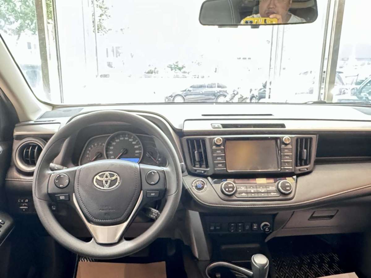 豐田 RAV4榮放  2019款  2.0L CVT兩驅(qū)舒適版 國VI圖片