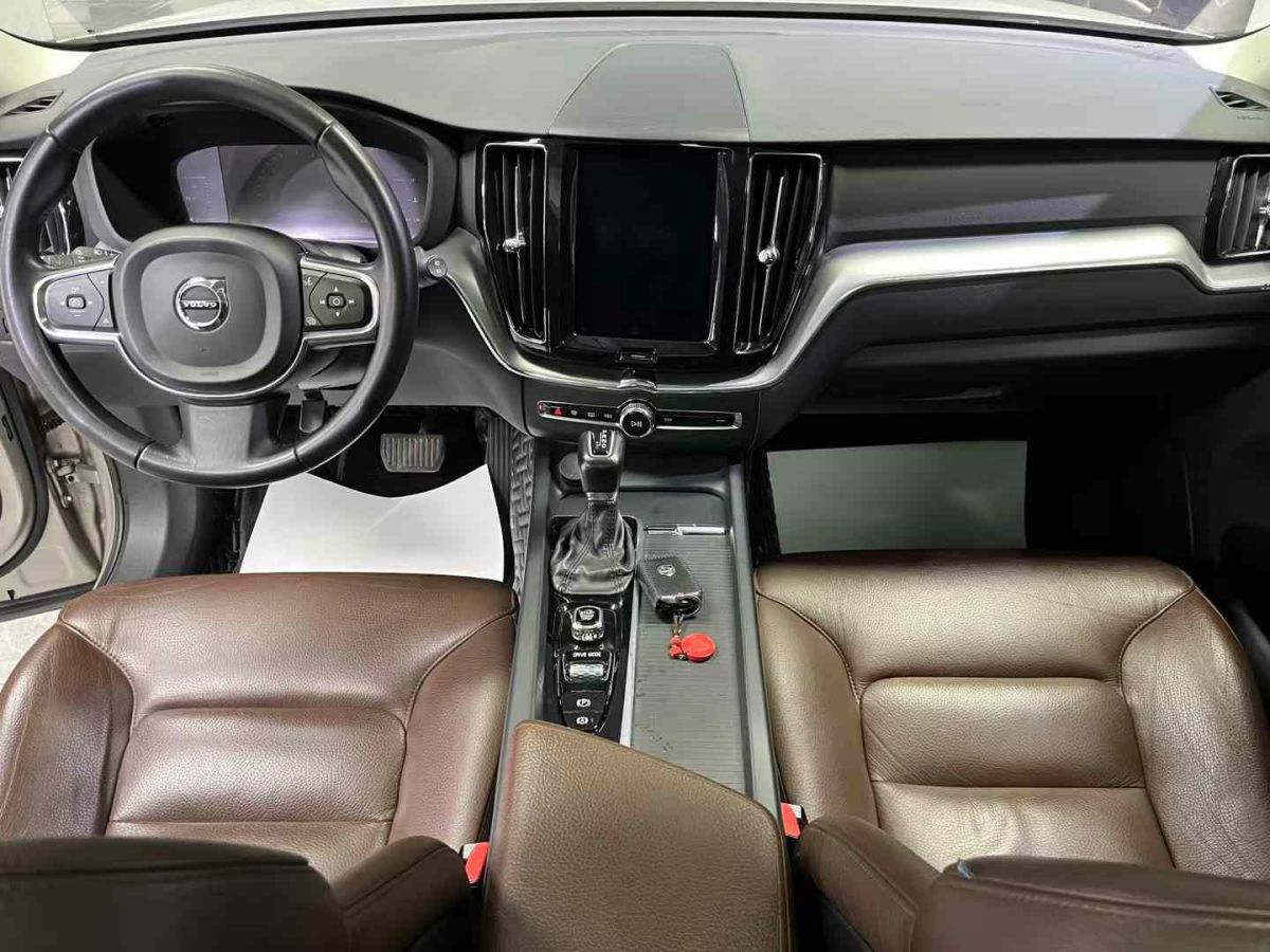 沃爾沃 V90  2019款  Cross Country T5 AWD 智尊版 國VI圖片