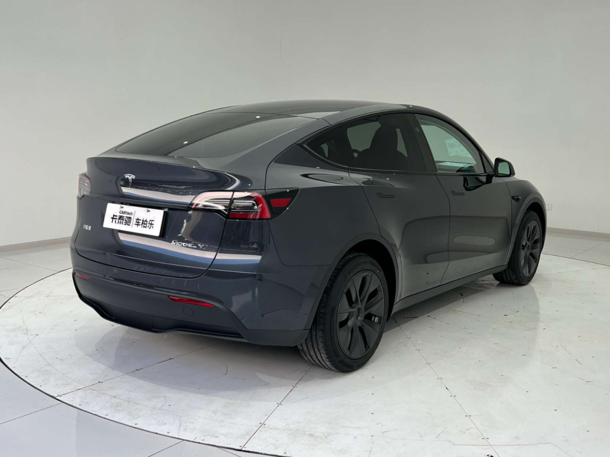 特斯拉 Model 3  2024款 長續(xù)航全輪驅動版圖片