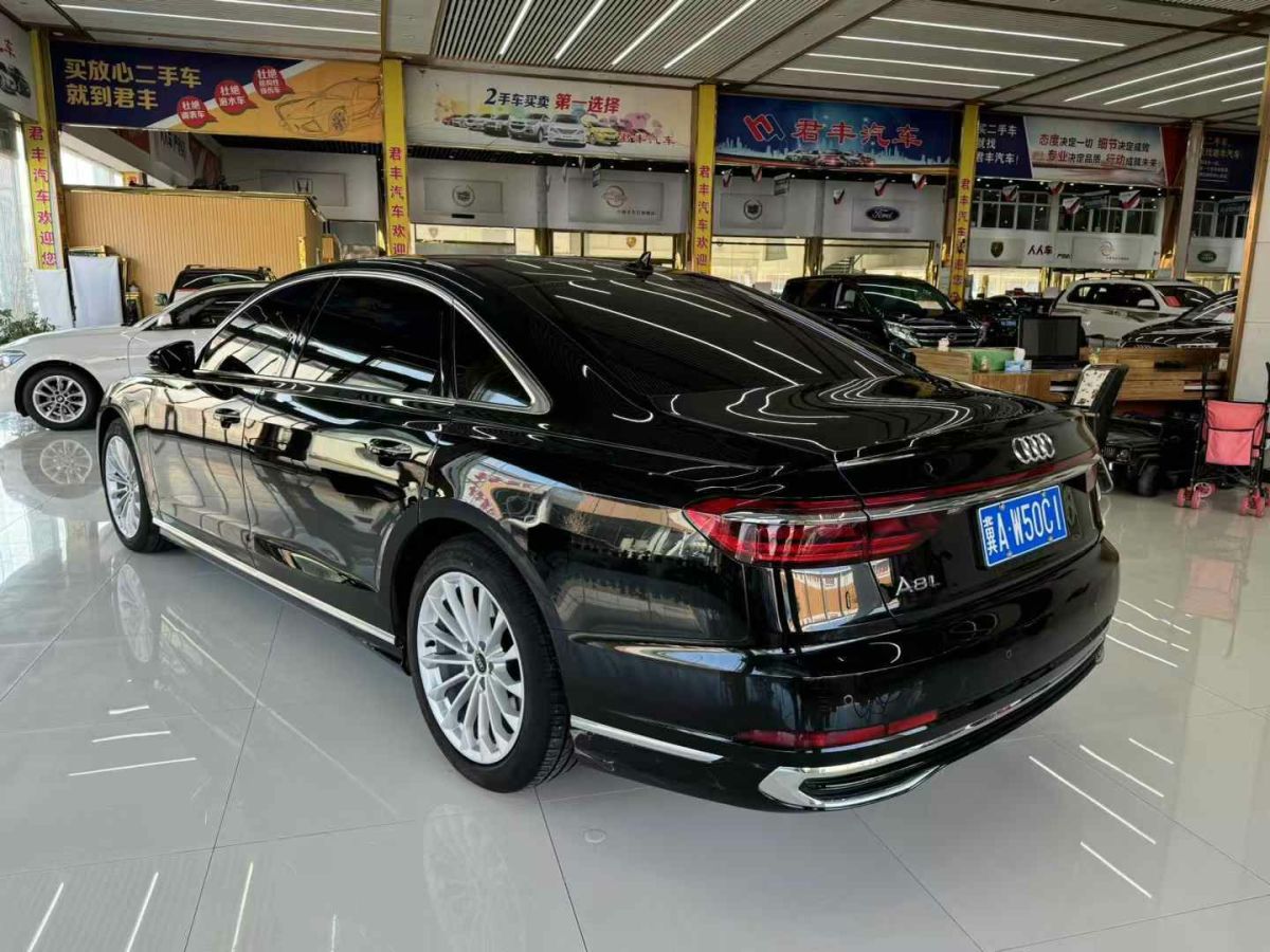 奧迪 奧迪A8  2023款 A8L 60 TFSI quattro圖片