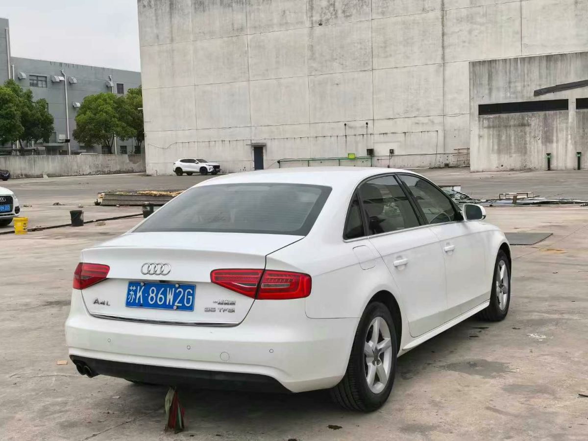 奧迪 奧迪A4L  2013款 A4L 30TFSI 舒適型圖片