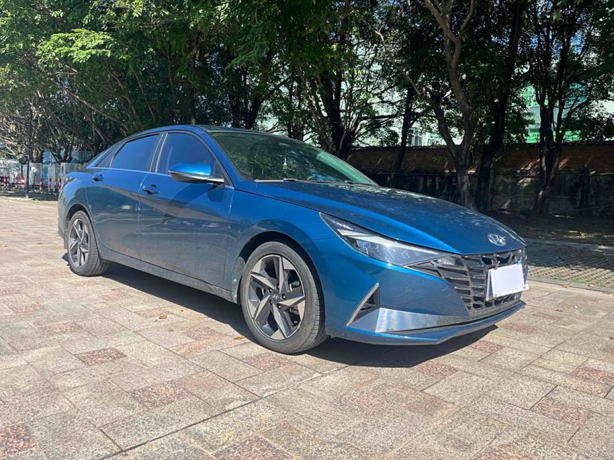 現(xiàn)代 伊蘭特  2022款 1.5L CVT LUX尊貴版圖片