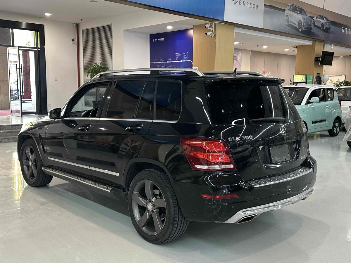 奔馳 奔馳GLK級  2013款 改款 GLK 300 4MATIC 時尚型圖片