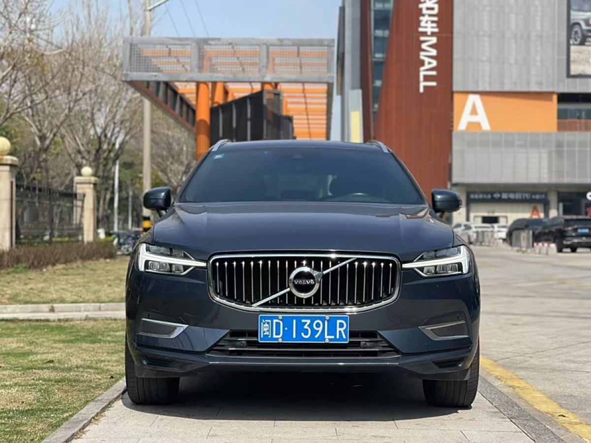 2020年7月沃爾沃 XC60  2021款 T5 四驅(qū)智逸豪華版