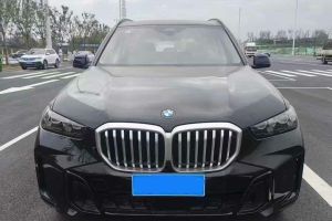 寶馬X5 寶馬 xDrive 40Li 尊享型黑焰限量版