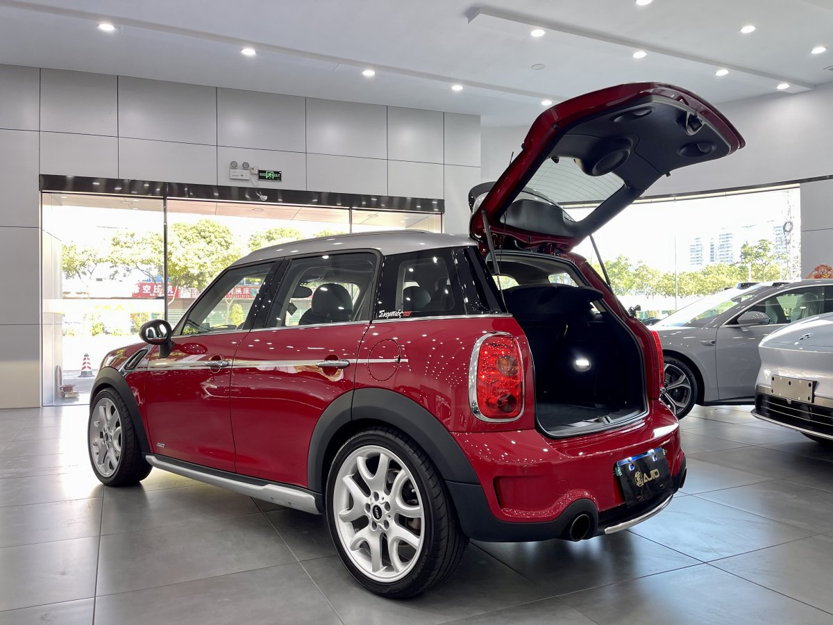 MINI COUNTRYMAN  2013款 1.6T COOPER S ALL4 滑雪版圖片