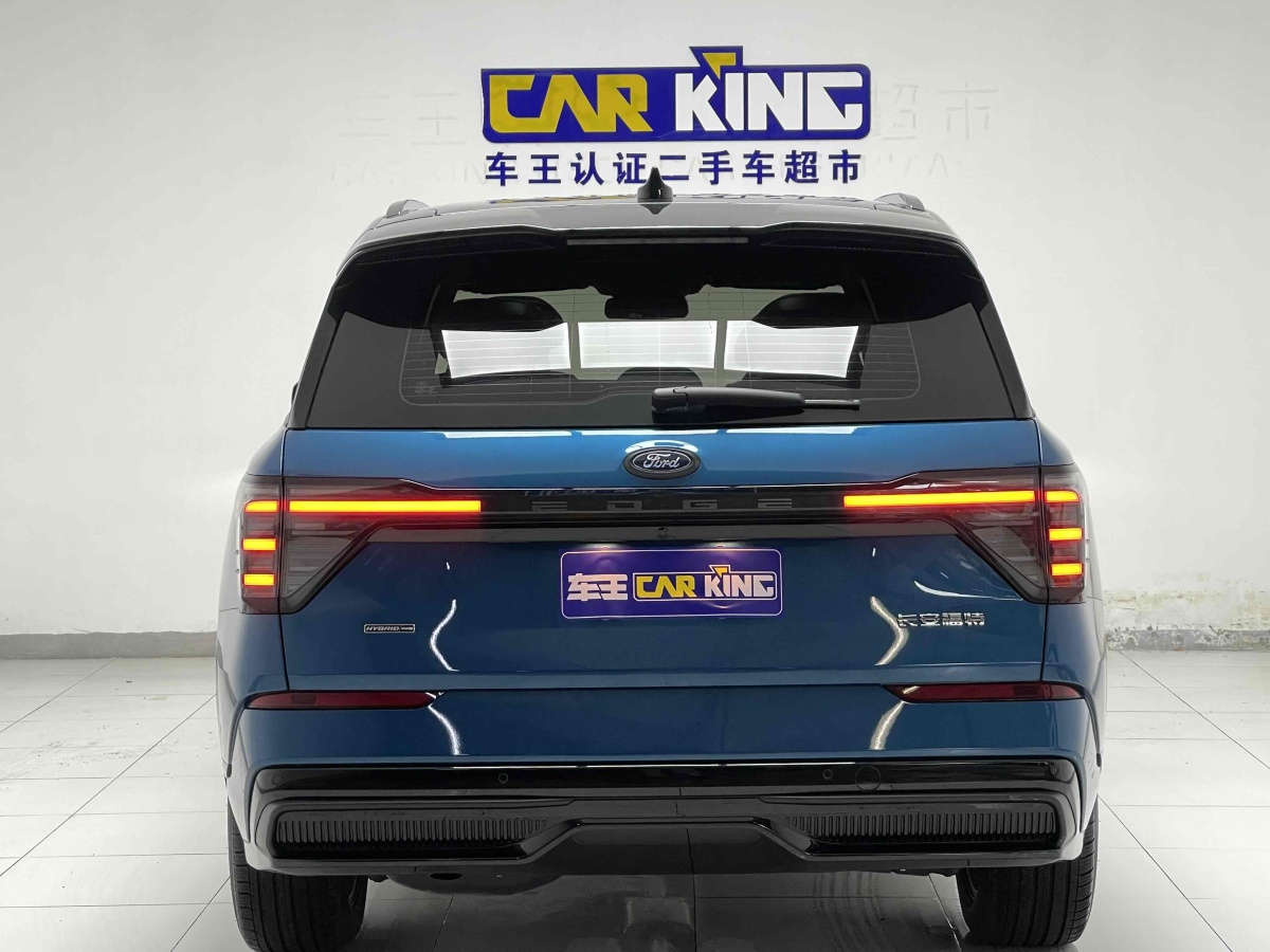 福特 銳界  2023款 銳界L 2.0T EcoBoost E-混動(dòng)四驅(qū)七座 STLine圖片