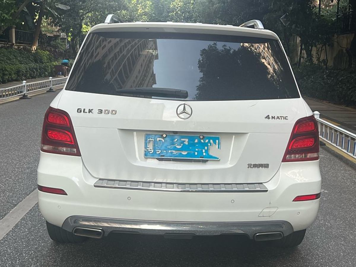 奔馳 奔馳GLK級(jí)  2013款 GLK 300 4MATIC 動(dòng)感天窗型圖片