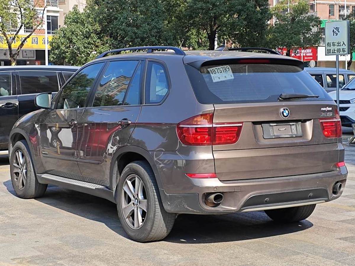 寶馬 寶馬X5  2011款 xDrive35i 領(lǐng)先型圖片