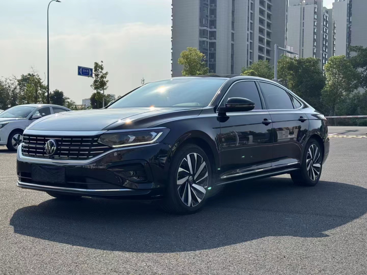 大眾 帕薩特  2023款 330TSI 精英版圖片