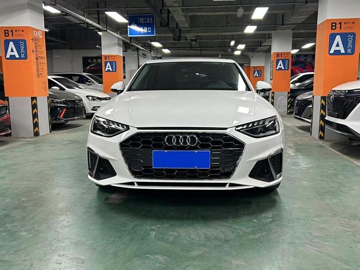 奥迪 奥迪A4L  2022款 40 TFSI 豪华动感型图片