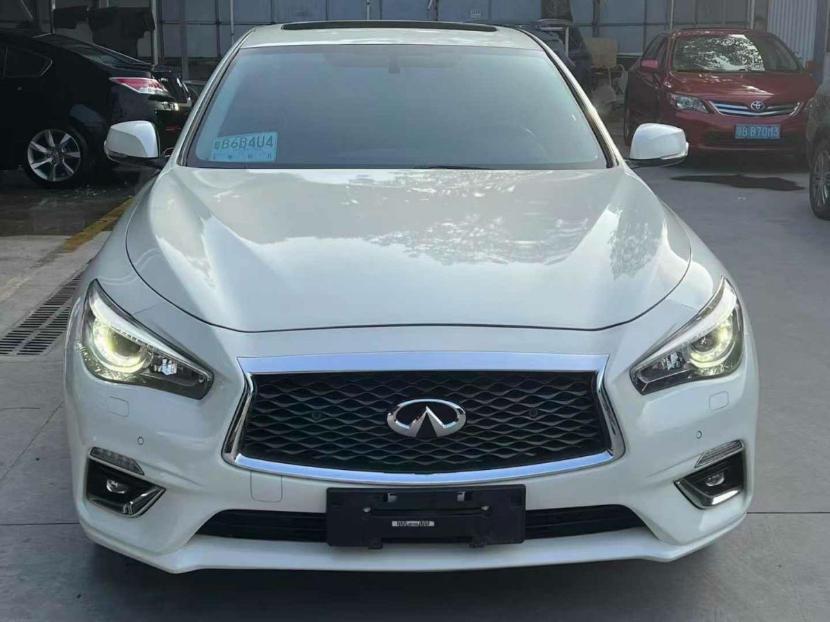 英菲尼迪 Q50L  2018款  2.0T 舒適版 國(guó)VI圖片