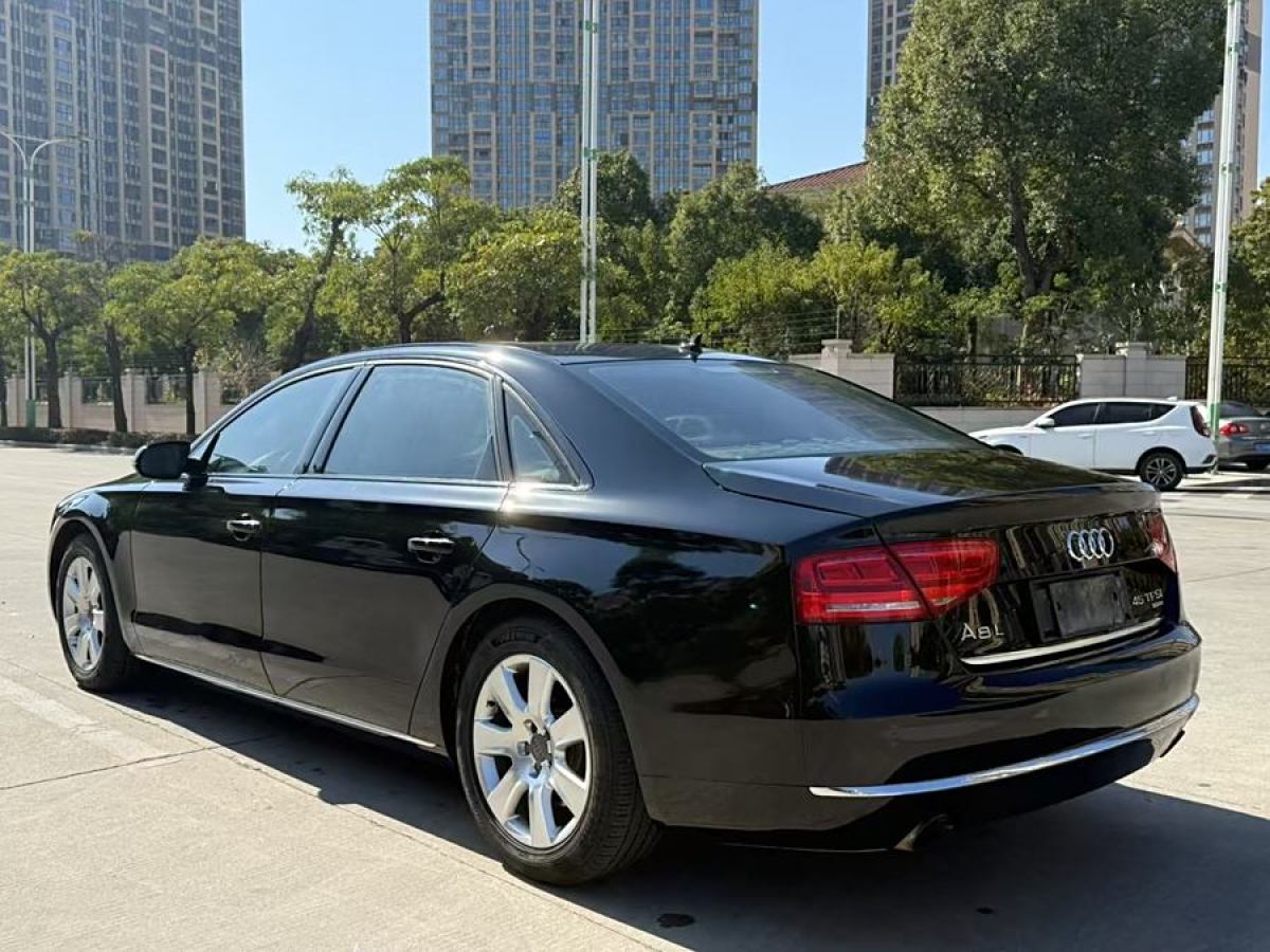 奧迪 奧迪A8  2011款 A8L 3.0 TFSI quattro舒適型(213kW)圖片