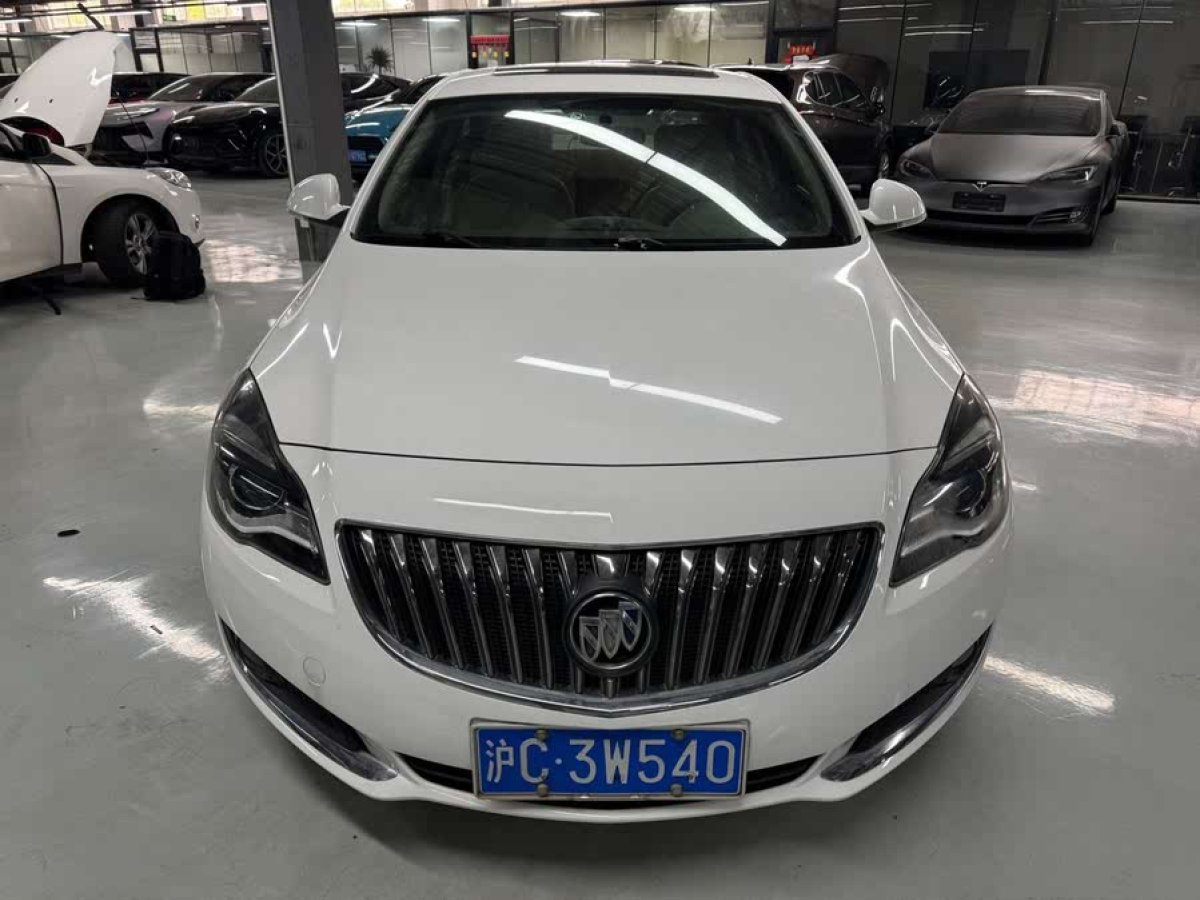 別克 君威  2014款 2.0L 領(lǐng)先時(shí)尚型圖片