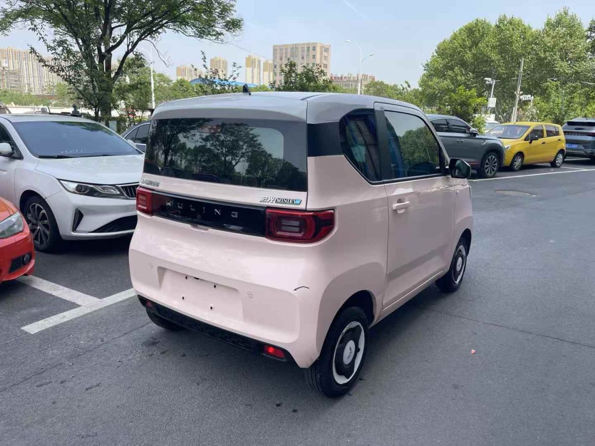 五菱 五菱征程  2021款 1.5T 手動(dòng)豪華型營運(yùn)車圖片