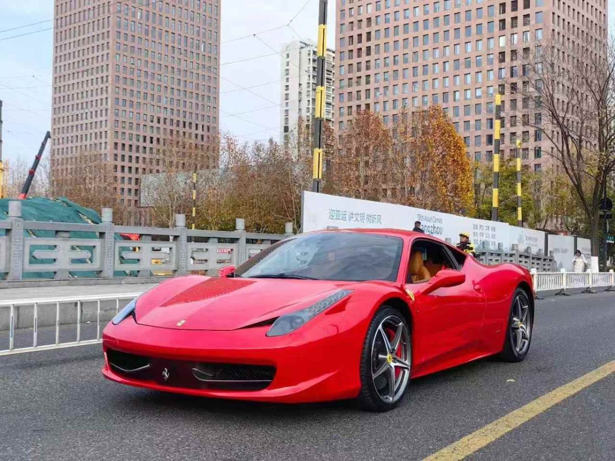 2014年1月法拉利 458  2014款 4.5L Speciale