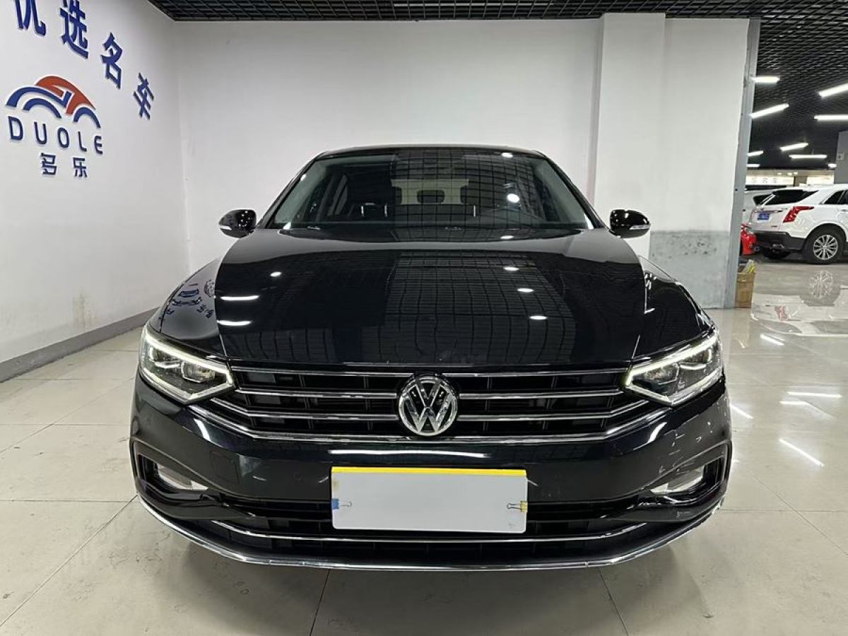 大眾 邁騰  2020款 330TSI DSG 領(lǐng)先型圖片