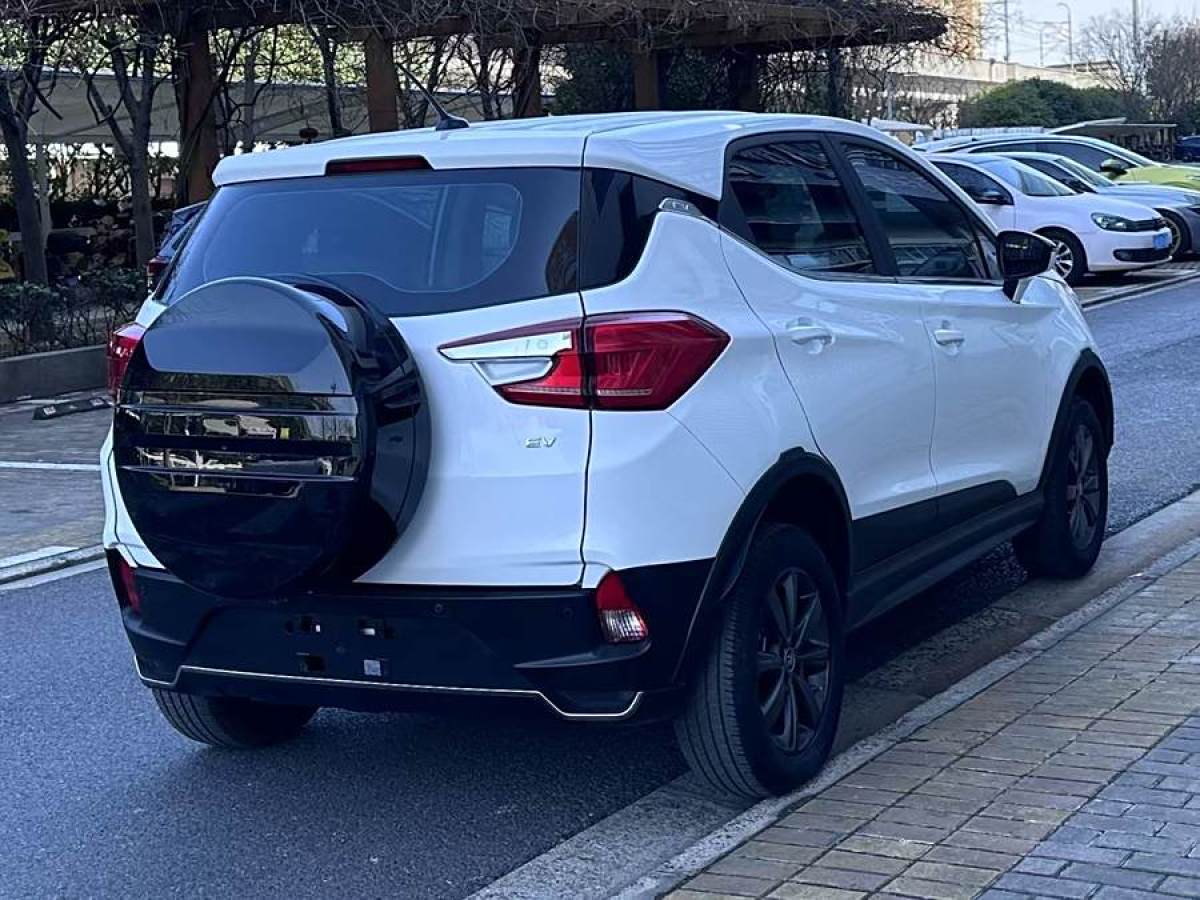 比亞迪 元新能源  2019款 EV535 智聯(lián)領(lǐng)創(chuàng)型圖片