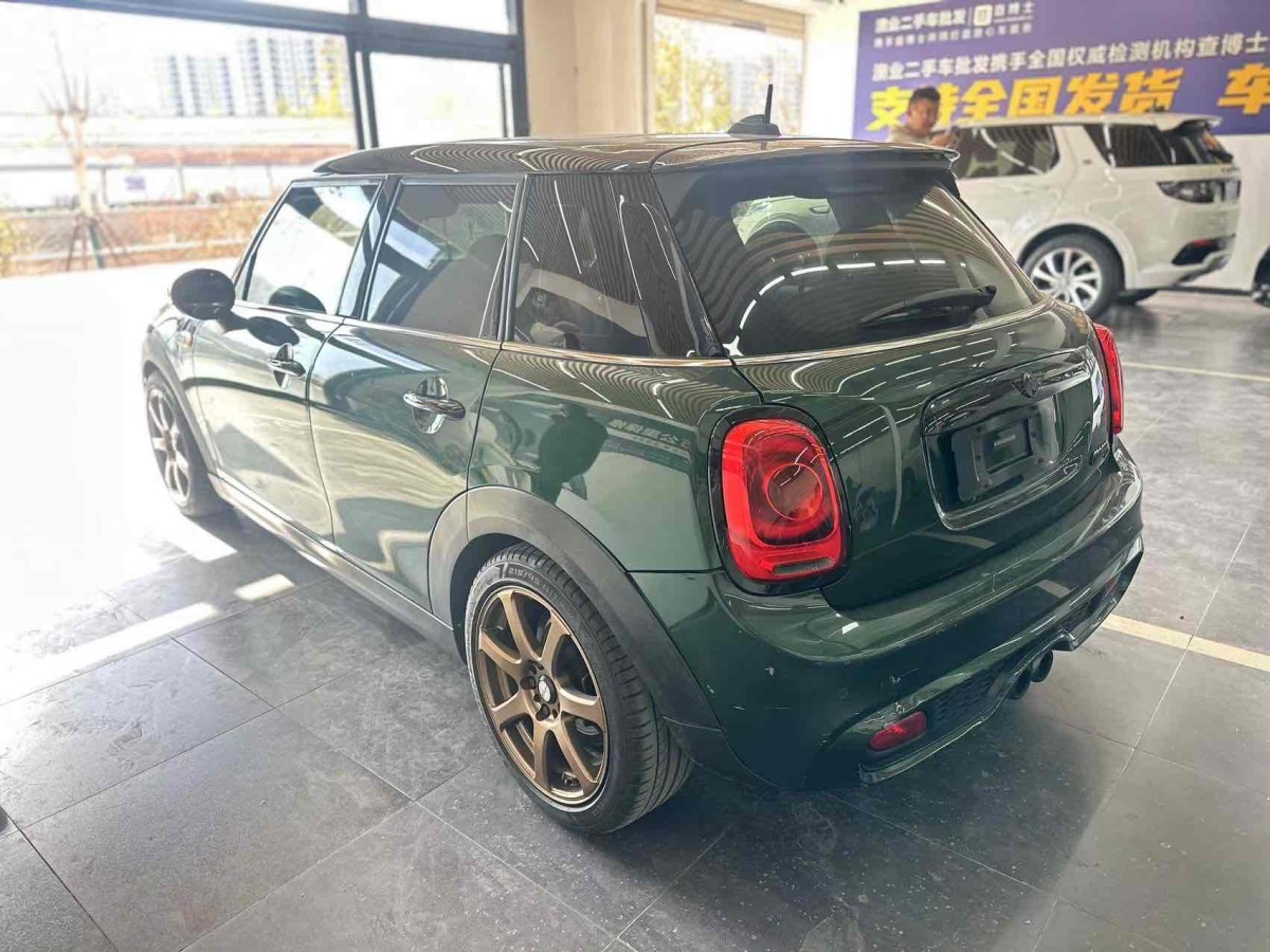 MINI MINI  2015款 2.0T COOPER S 五門版圖片