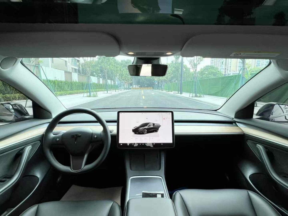 特斯拉 Model S  2023款 三電機全輪驅(qū)動 Plaid版圖片