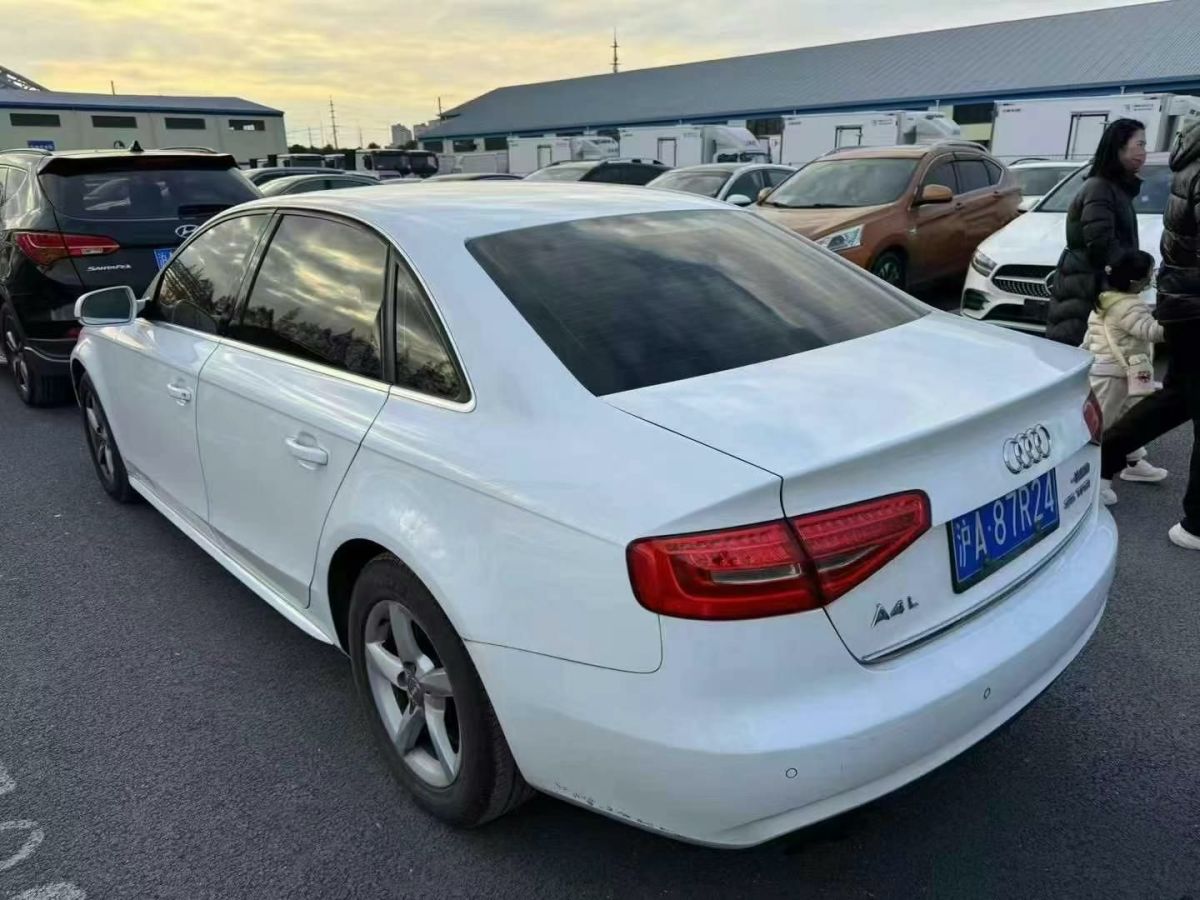 奧迪 奧迪A4L  2013款 A4L 30TFSI 舒適型圖片