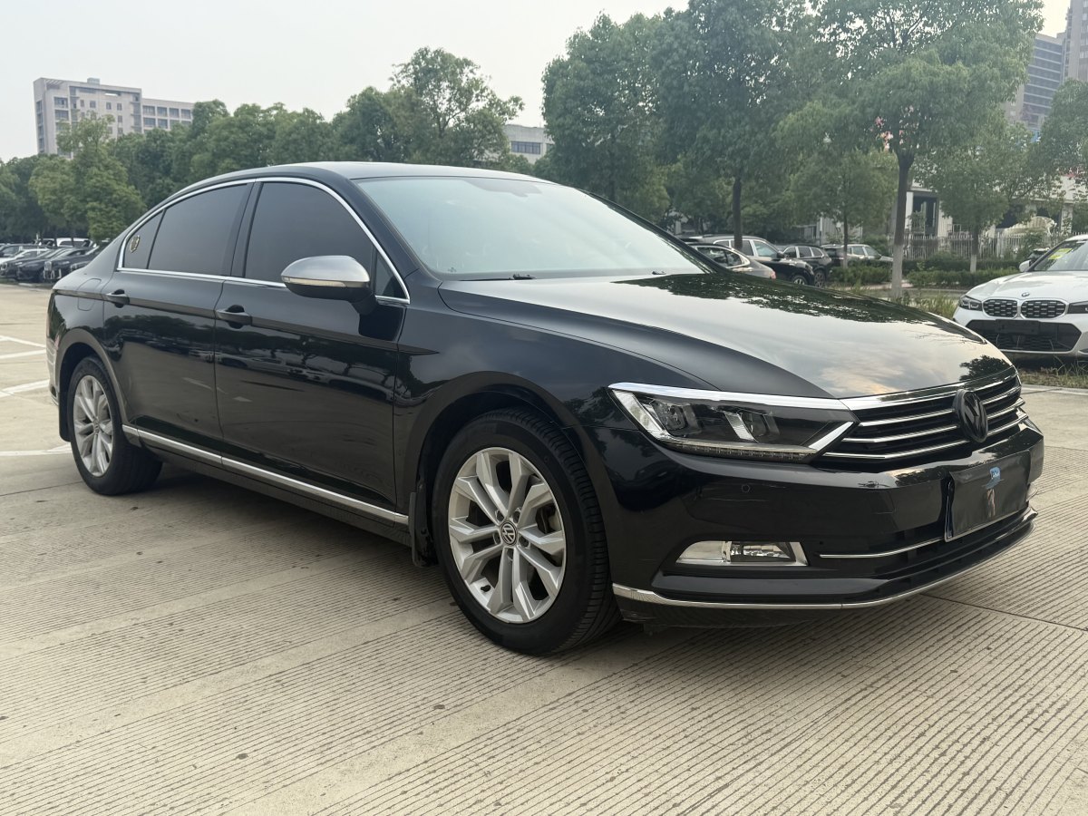 大眾 邁騰  2018款 改款 330TSI DSG 豪華型圖片