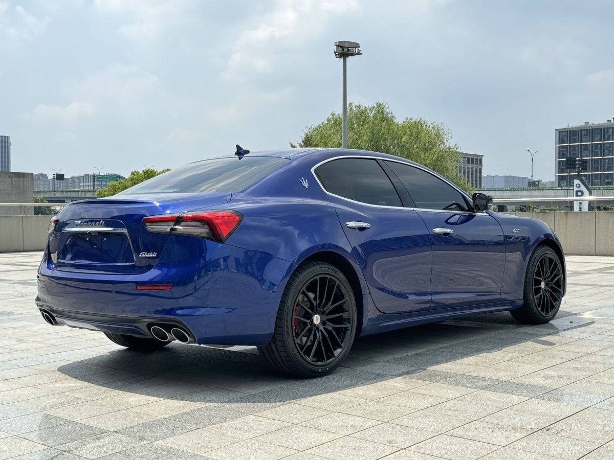 玛莎拉蒂 Ghibli  2022款 2.0T GT锋芒版图片