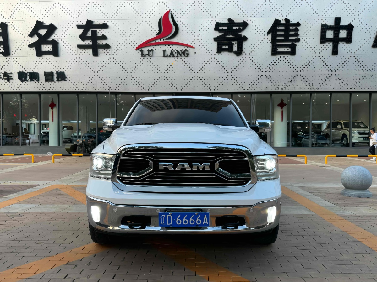 2018年3月道奇 Ram  2013款 1500 5.7L