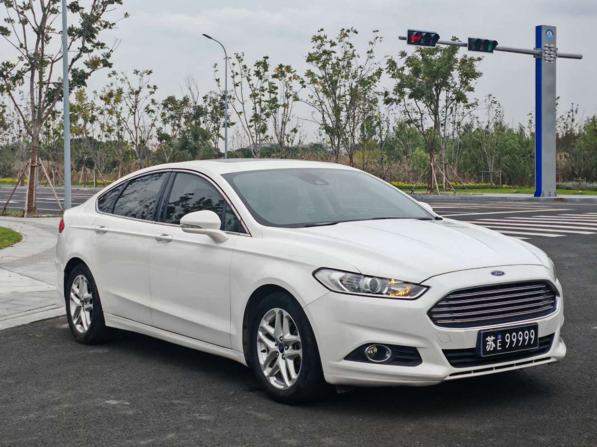 2014年6月福特 蒙迪歐  2013款 1.5L GTDi180時尚型