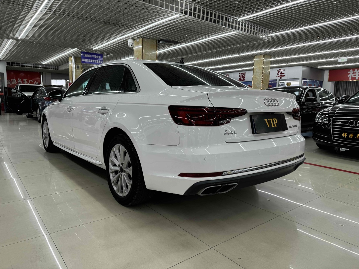 奧迪 奧迪A4L  2019款 40 TFSI 進取型 國V圖片