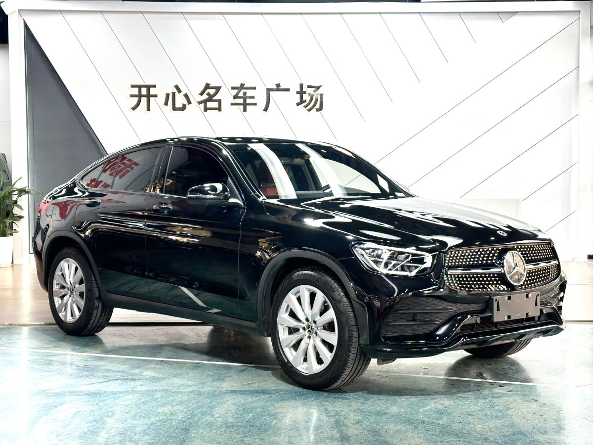 奔馳 奔馳GLC  2021款 GLC 260 4MATIC 轎跑SUV圖片