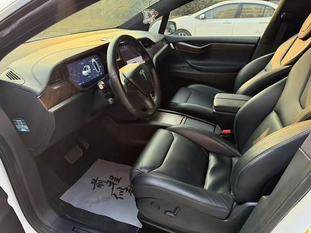 特斯拉 Model X  2017款 Model X 100D 長(zhǎng)續(xù)航版圖片