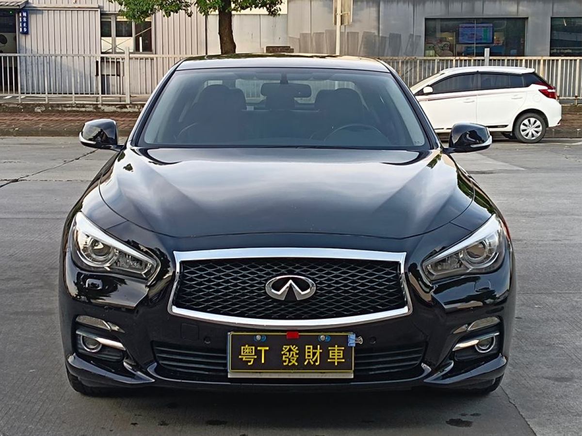 英菲尼迪 Q50L  2016款 2.0T 悅享版圖片