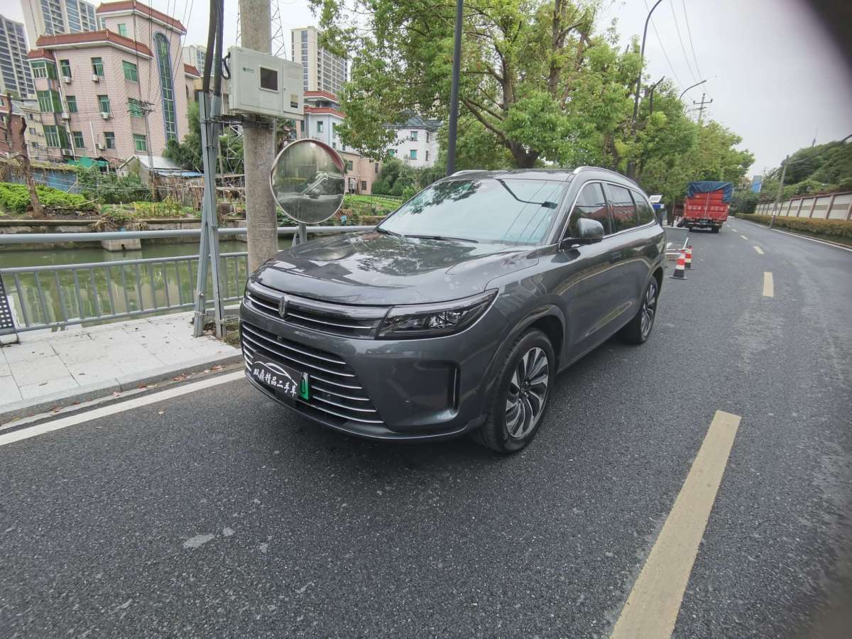 赛力斯 问界M7  2022款 1.5T 增程式 四驱豪华版图片