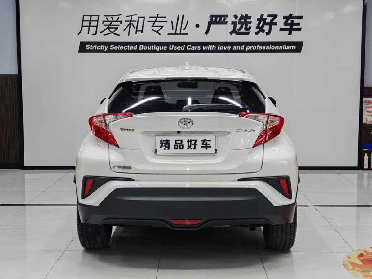 豐田 C-HR  2020款 2.0L 豪華版圖片