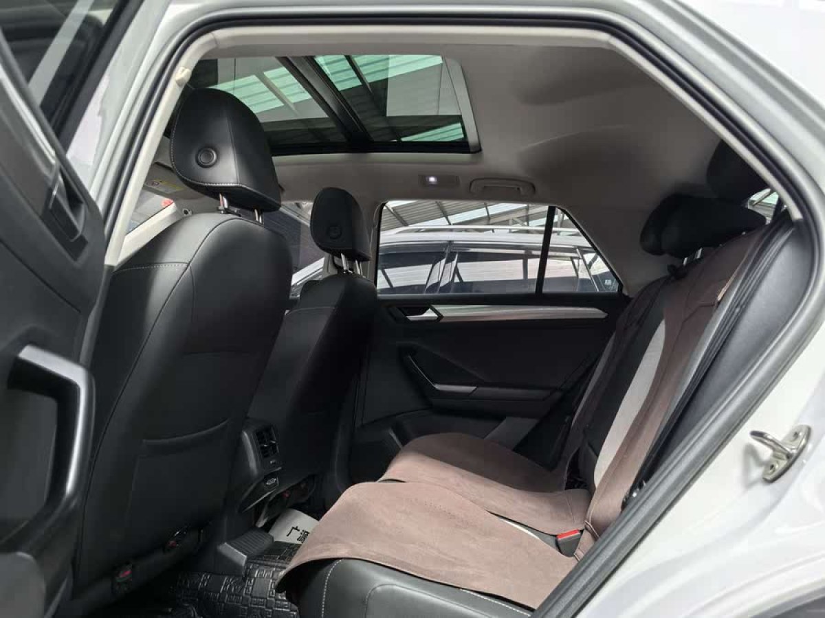 大眾 T-ROC探歌  2019款 280TSI DSG兩驅(qū)進取型 國V圖片