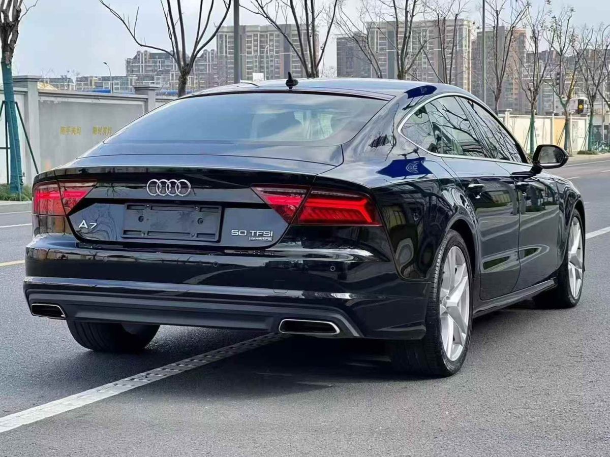 2018年1月奧迪 奧迪A7  2018款 35 TFSI 時(shí)尚型