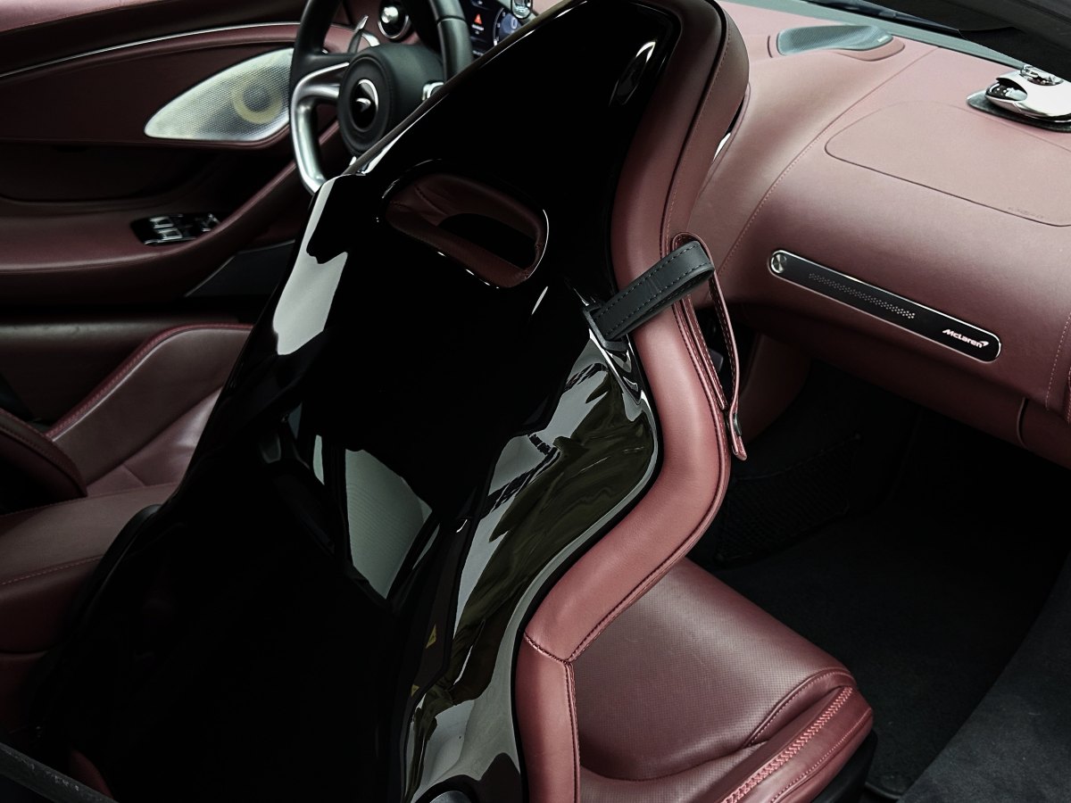 2022年4月迈凯伦 GT  2022款 4.0T 标准型