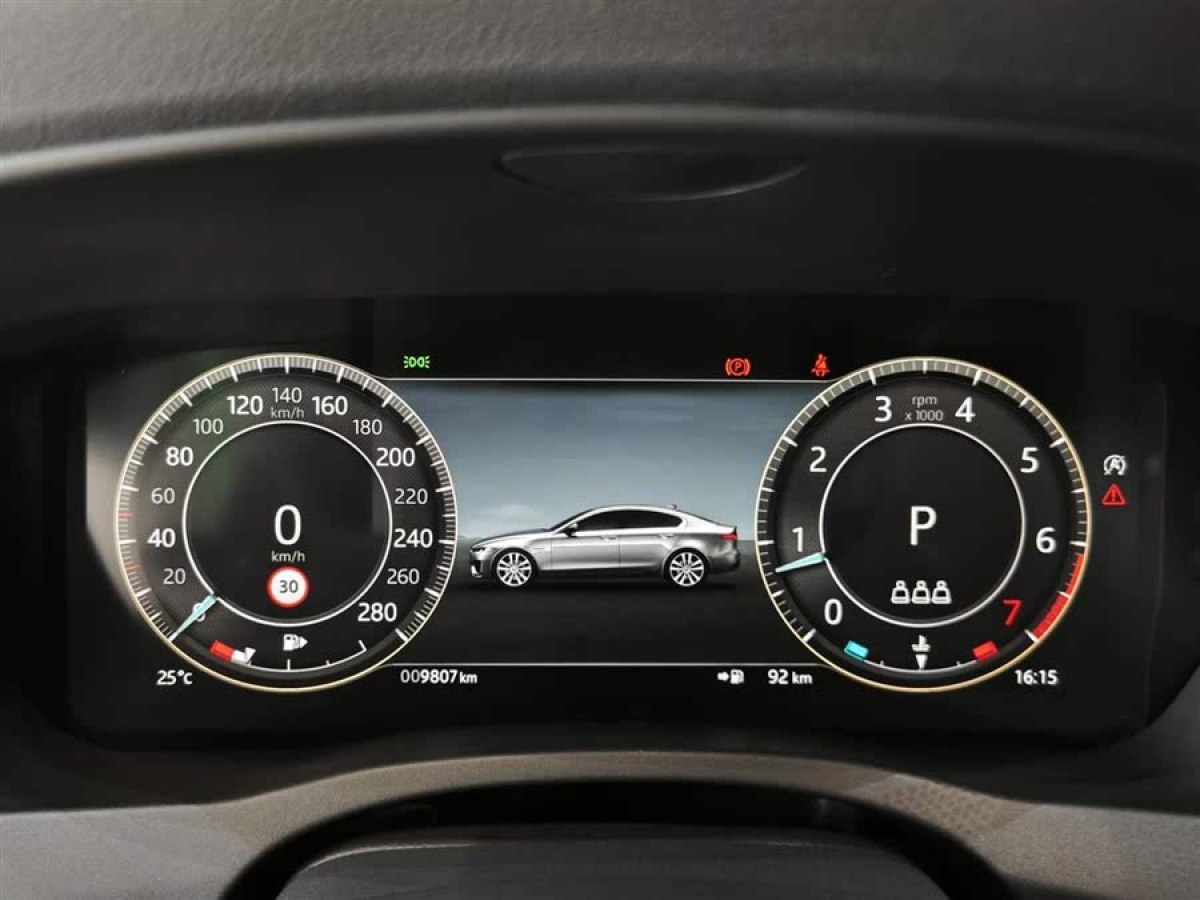 捷豹 XEL  2023款 2.0T 250PS R-DYNAMIC S進(jìn)取運(yùn)動(dòng)版圖片