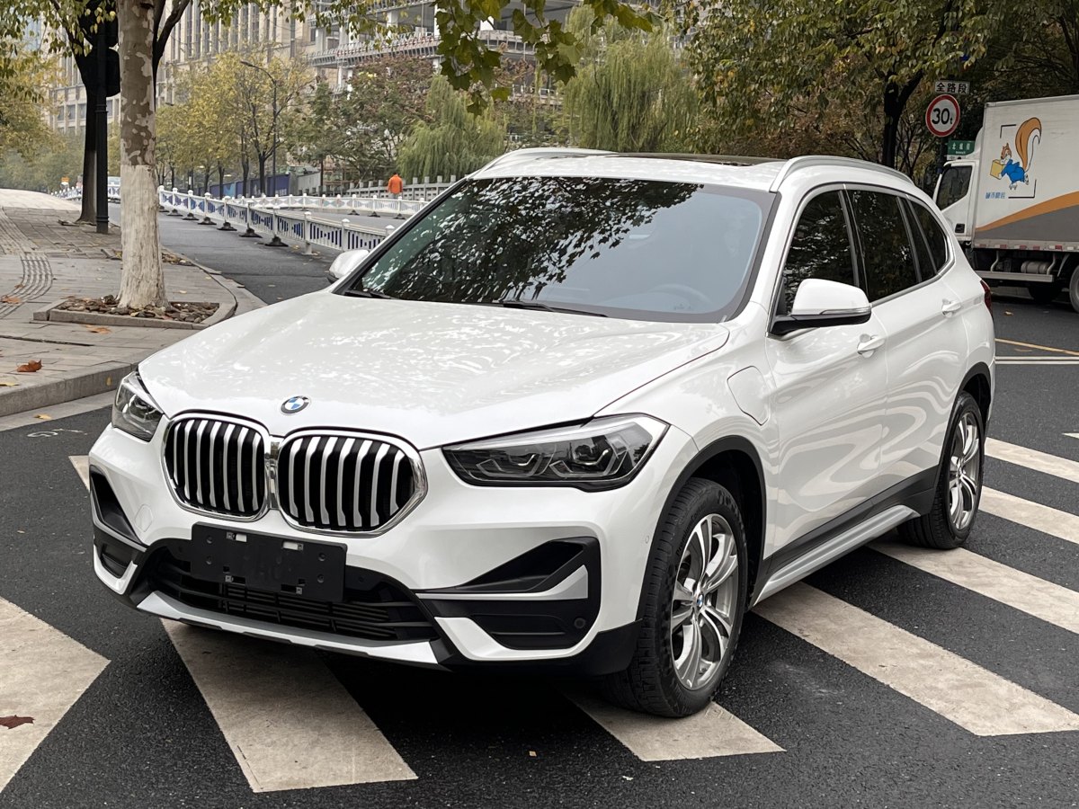 宝马 宝马x1新能源  2020款 xdrive30le 尊享型图片