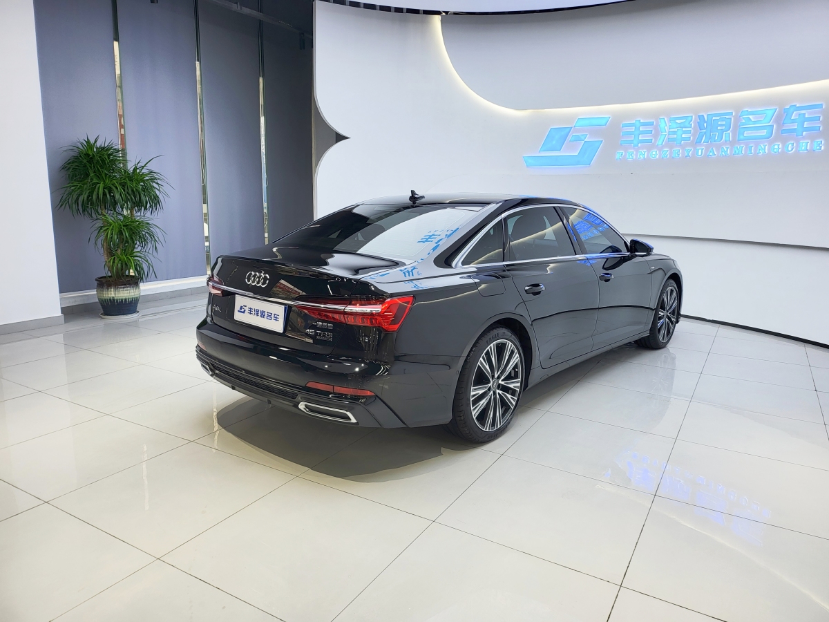 奧迪 奧迪A6L  2022款 45 TFSI quattro 臻選動感型圖片