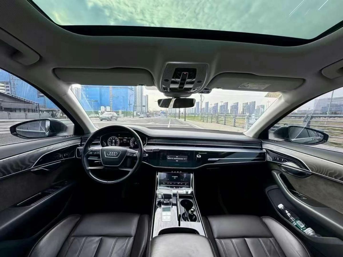 奧迪 奧迪S8  2020款 S8L 4.0TFSI quattro圖片