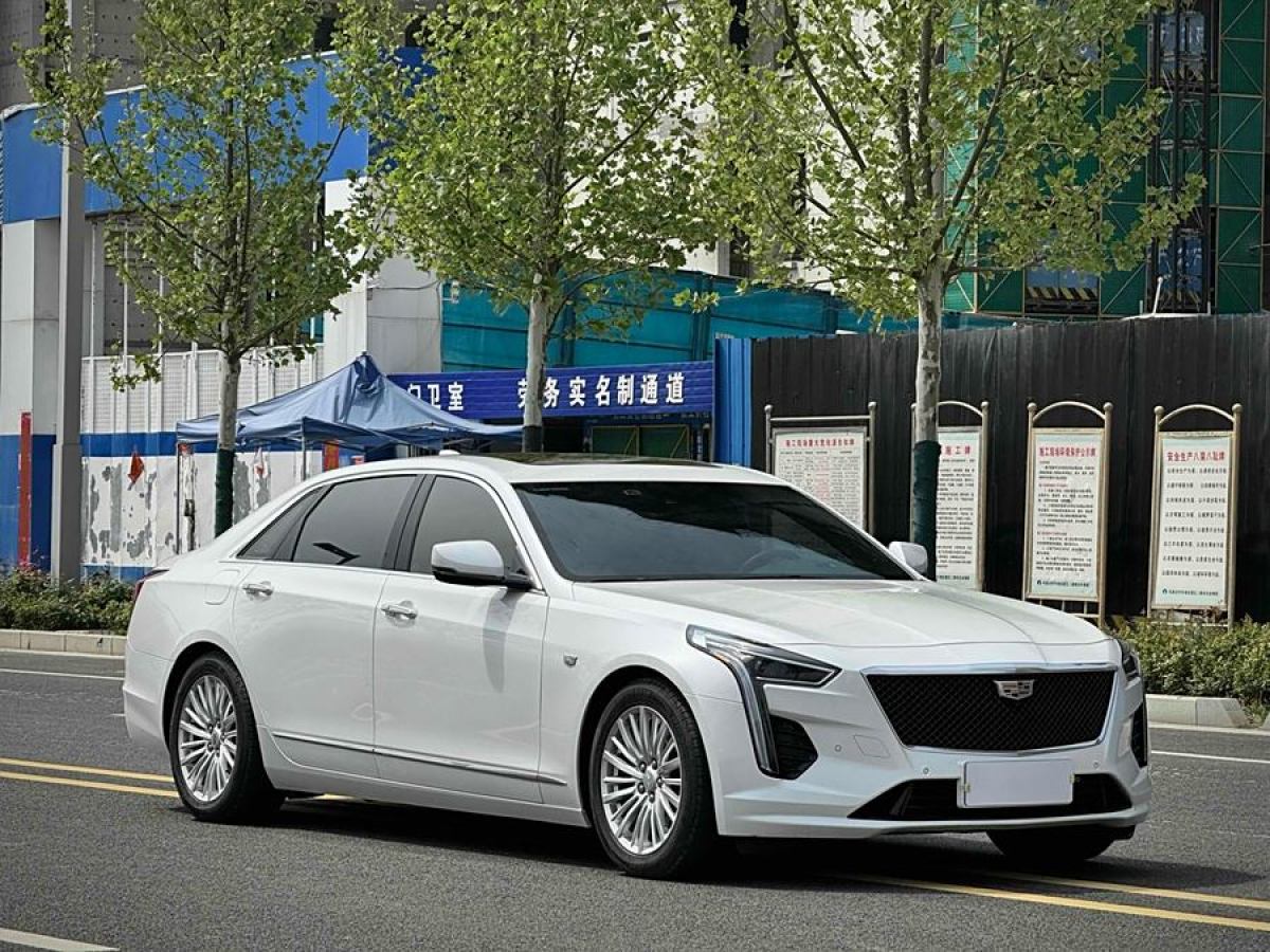 凱迪拉克 CT6  2019款 28T 豪華型圖片