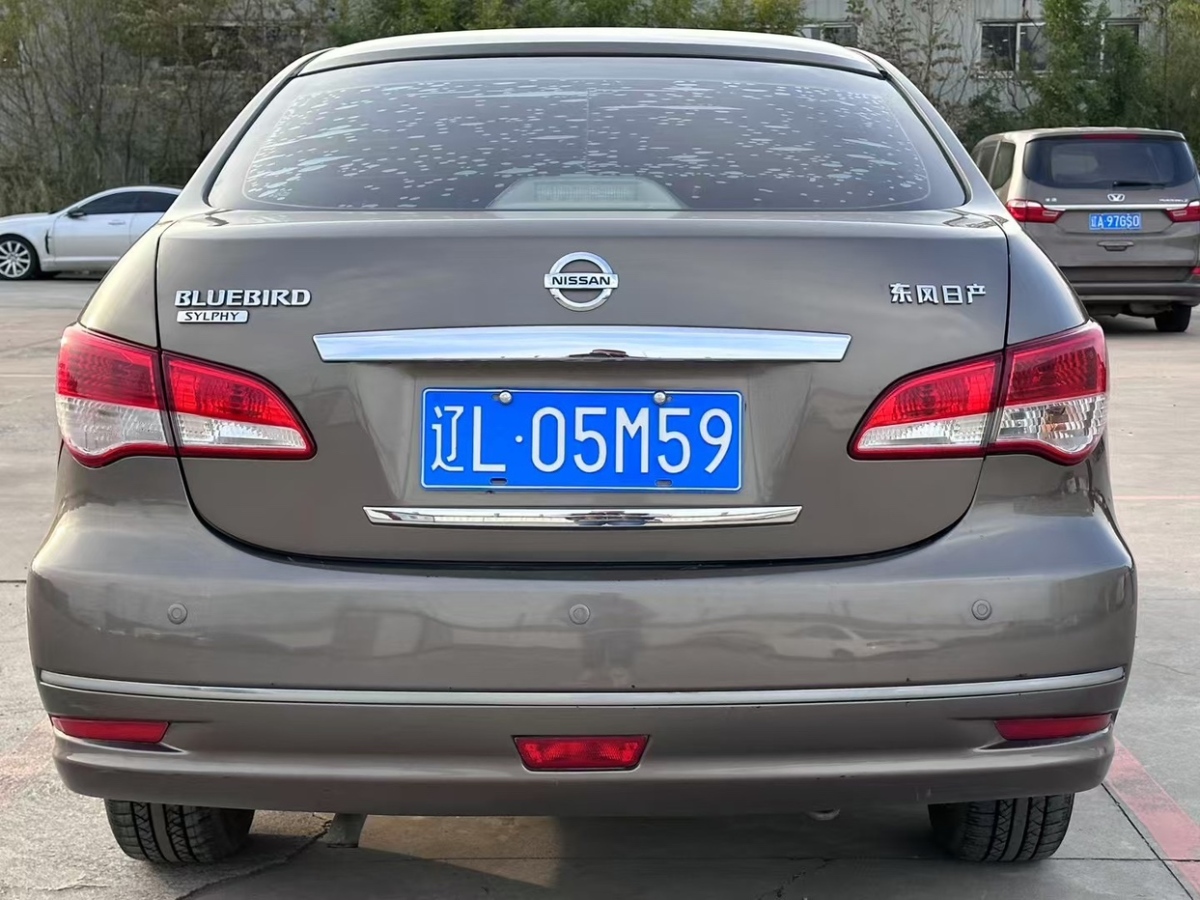 日產(chǎn) 軒逸  2009款 1.6XL 自動豪華天窗版圖片