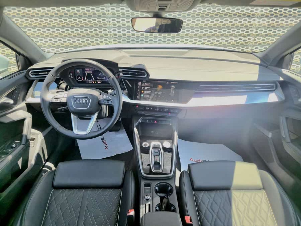 奧迪 奧迪A3  2025款 A3L Limousine 35TFSI 飛馳尊享型圖片