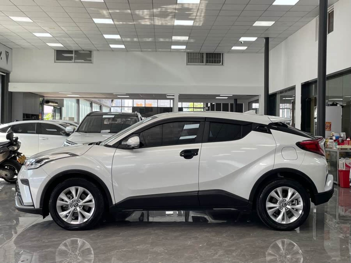 豐田 奕澤IZOA  2021款 2.0L 奕享版圖片