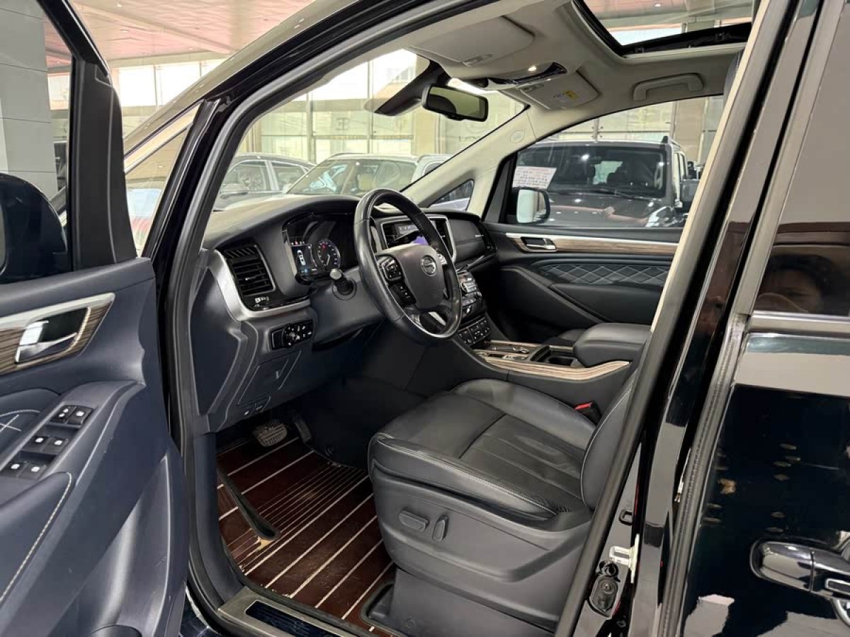 廣汽傳祺 M8  2020款 領(lǐng)航款 390T 尊貴版圖片