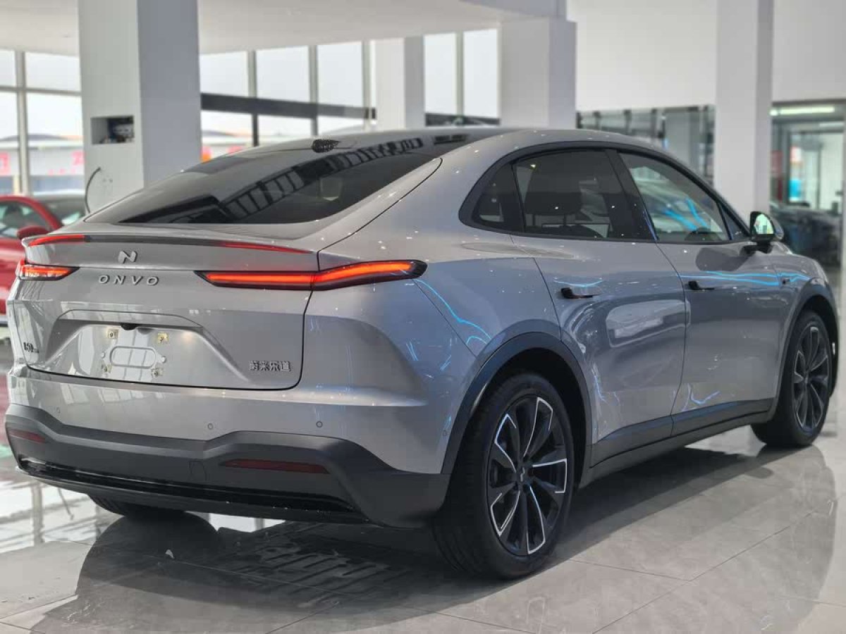 蔚來 樂道L60  2024款 60kwh 四驅(qū)版圖片