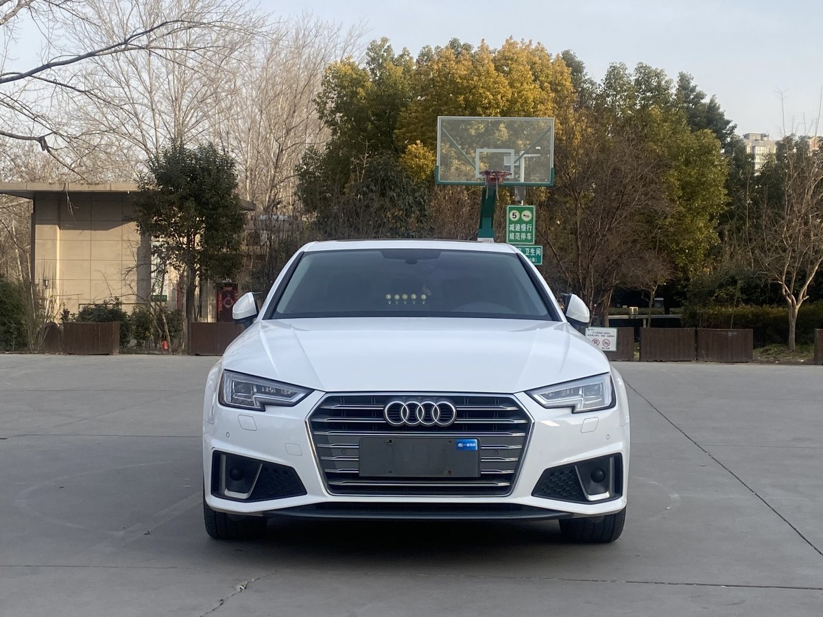 2020年1月奧迪 奧迪A4L  2019款 40 TFSI 時尚型 國VI